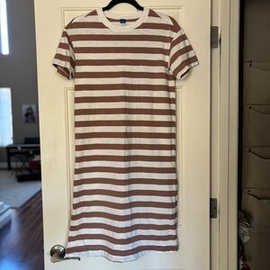 Old Navy Vintage Striped T-Shirt Midi Shift Dress in “Earth Brown Stripe.”